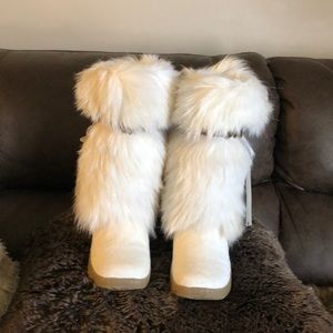 Ladies’ Fur Midcalf  BEARPAW